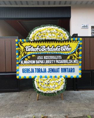 Papan Bunga Duka di Pekauman
